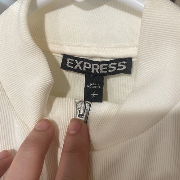 NWT- Express Knee Length White Bodycon Dress with Front Silver Zipper - Picture 2 of 7